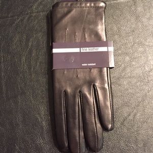 COPY - Black Leather Gloves